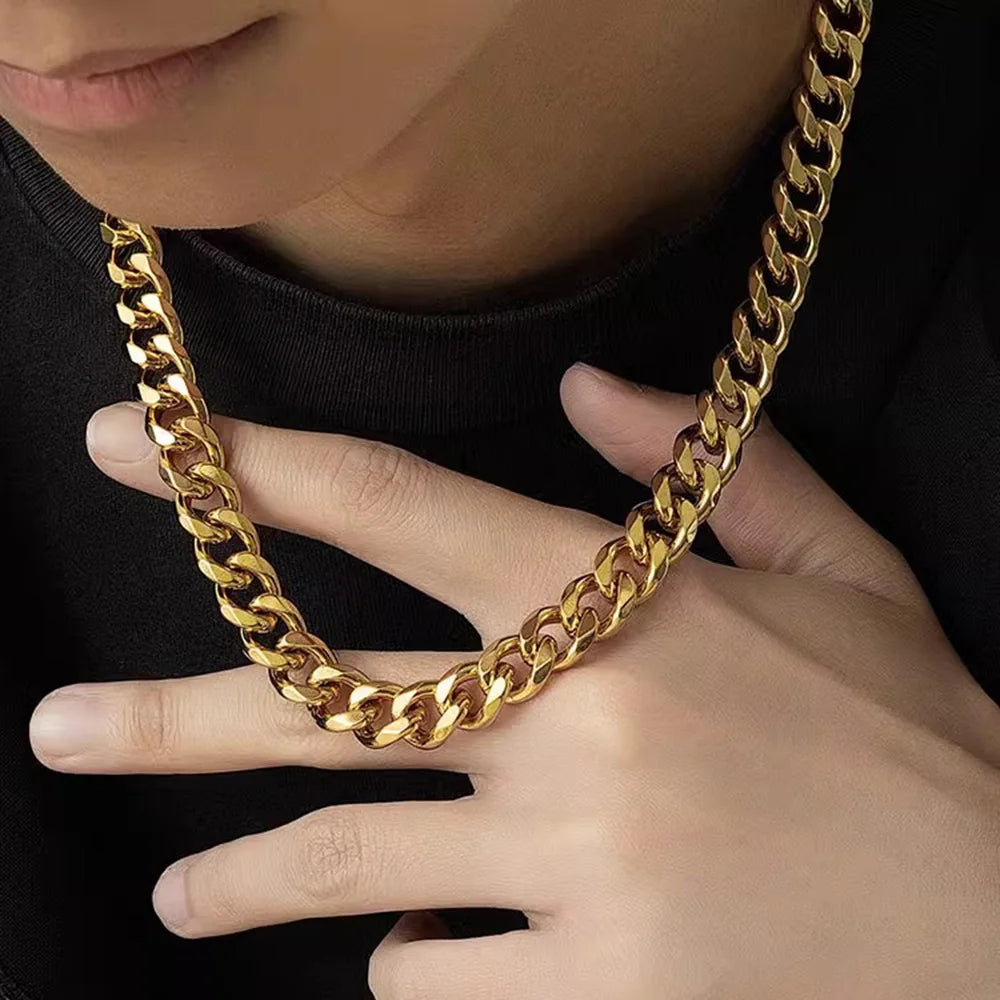 The Signature Chain